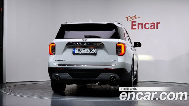 Ford Explorer 6-го поколения 2.3 LimIted 4WD - фото 3