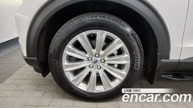 Ford Explorer 6-го поколения 2.3 LimIted 4WD - фото 4