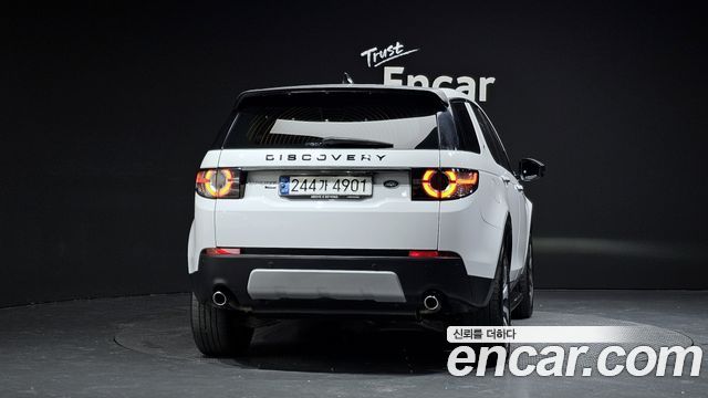 Land Rover Discovery Sport 2.0 TD4 HSE Luxury - фото 3