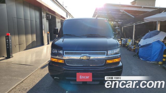 Chevrolet Express Van 6.5 - фото 2