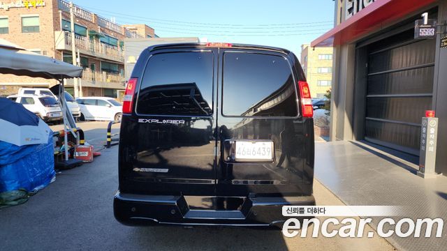 Chevrolet Express Van 6.5 - фото 3
