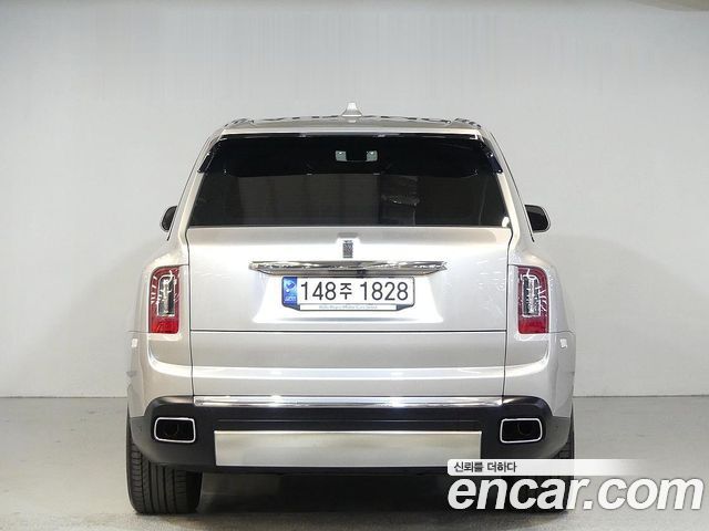Rolls-Royce Cullinan 6.7 V12 - фото 2