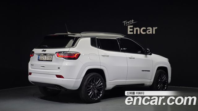 Jeep Compass 2-го поколения S 2.4 AWD - фото 1