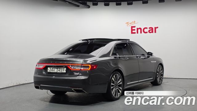 Lincoln Continental 10-го поколения 3.0 AWD - фото 1