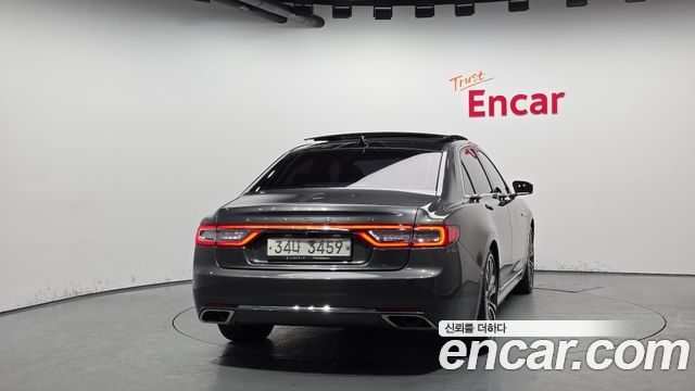 Lincoln Continental 10-го поколения 3.0 AWD - фото 3