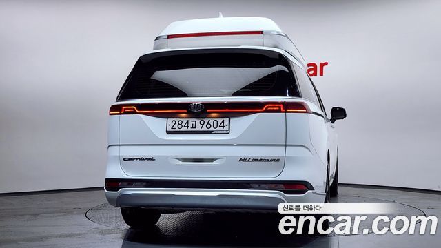 Kia Carnival 4-го поколения Gasoline 7-Seater Hi-Limousine Signature - фото 3