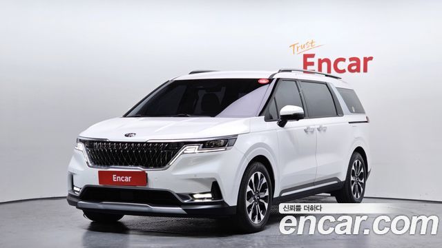 Kia Carnival 4-го поколения 9-Seater Noblesse - фото 0