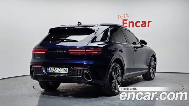 Genesis GV70 2.5T Gasoline 2WD - фото 1
