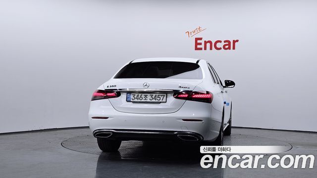 Mercedes-Benz E-Class W213 E350 4MATIC Avantgarde - фото 3