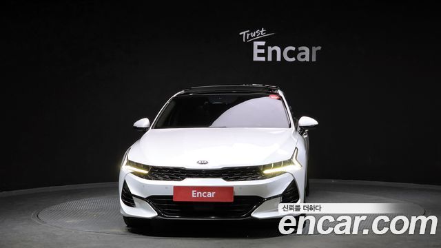 Kia K5 3-го поколения 2.0 Signature - фото 2