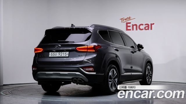 Hyundai Santafe TM Diesel 2.0 2WD Prestige - фото 1
