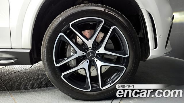 Mercedes-Benz GLE-Class W167 AMG GLE53 4MATIC+ - фото 4