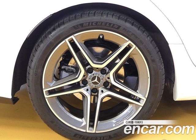 Mercedes-Benz CLS-Class C257 CLS300d 4MATIC - фото 4