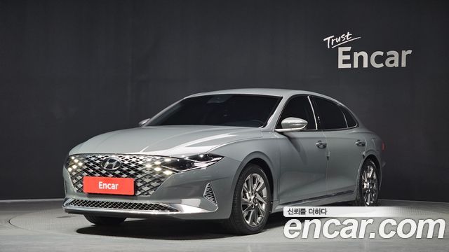 Hyundai Grandeur New IG, гибрид Calligraphy - фото 0