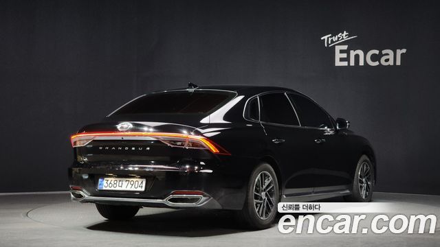 Hyundai Grandeur New IG 3.0 LPi Rent Car Premium - фото 1