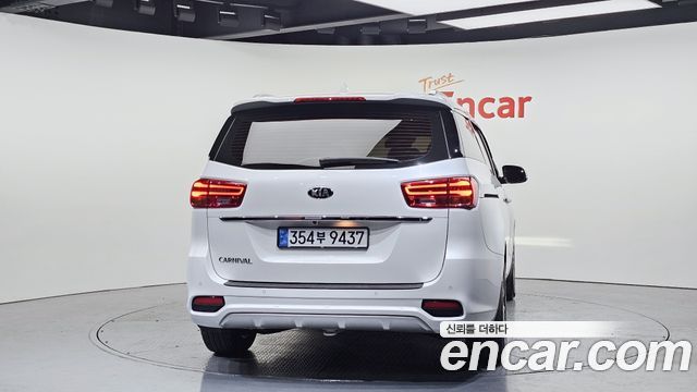 Kia Carnival New 9-Seater Noblesse Special - фото 3