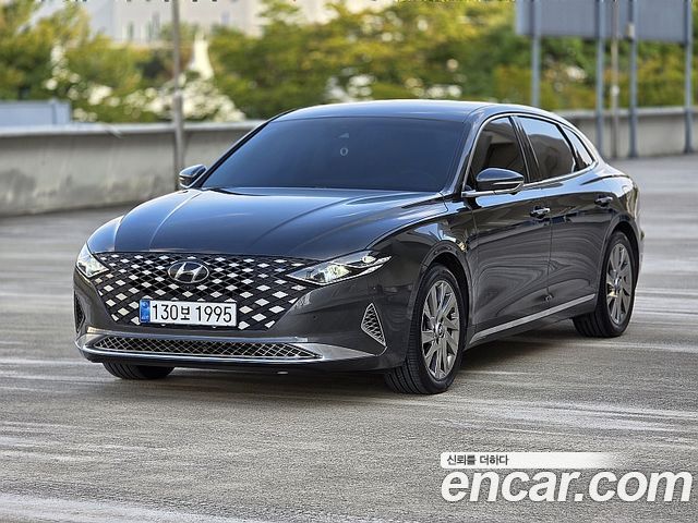 Hyundai Grandeur New IG, гибрид Calligraphy - фото 2