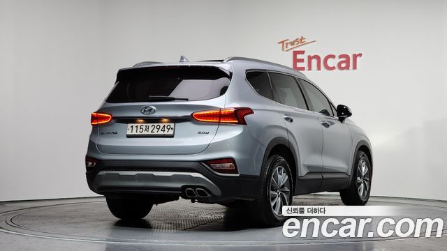 Hyundai Santafe TM Diesel 2.0 2WD Exclusive - фото 1