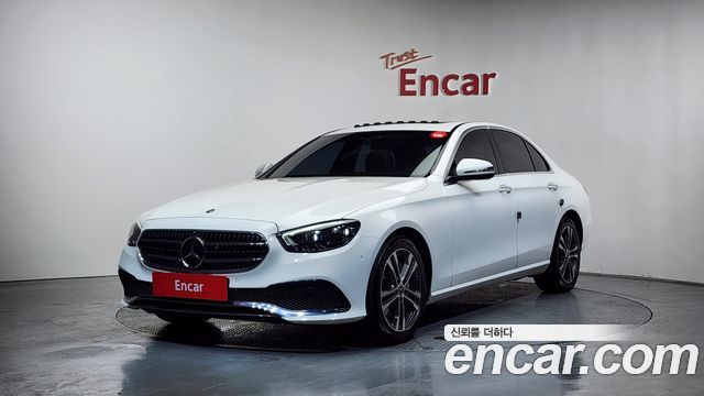 Mercedes-Benz E-Class W213 E350 4MATIC Avantgarde - фото 0
