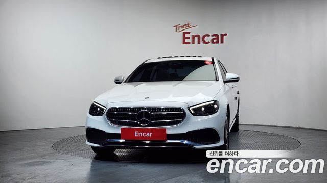 Mercedes-Benz E-Class W213 E350 4MATIC Avantgarde - фото 2