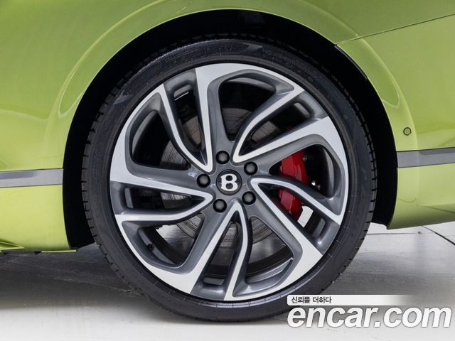 Bentley Continental GT 4.0 GT Speed - фото 4
