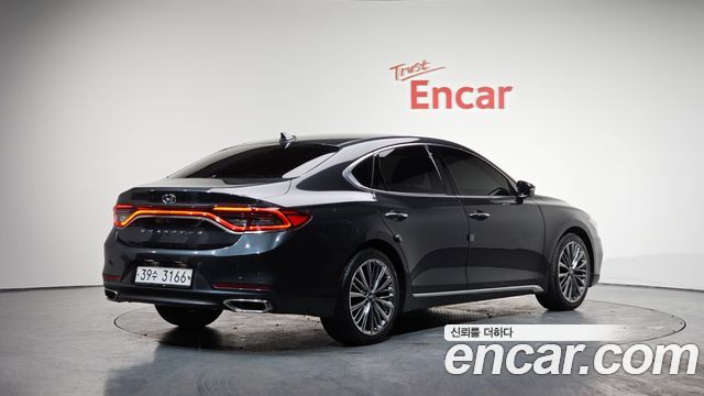 Hyundai Grandeur IG 2.4 Exclusive Special - фото 0