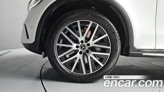 Mercedes-Benz GLC-Class X253 GLC300e 4MATIC - фото 4