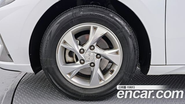 Hyundai Avante CN7 1.6 Smart - фото 4