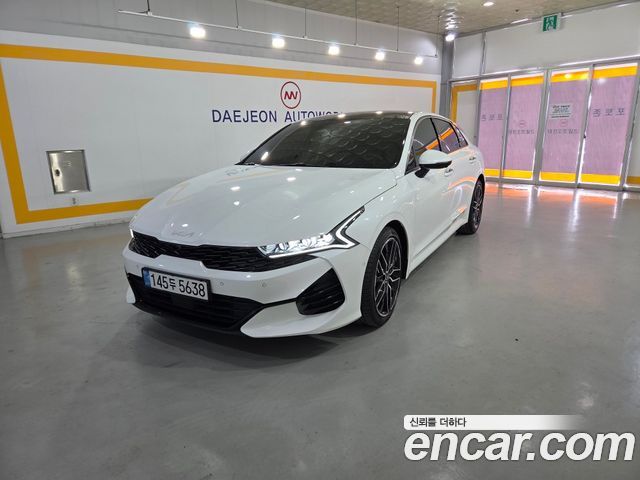 Kia K5 3-го поколения 1.6 Turbo Signature - фото 0