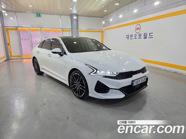 Kia K5 3-го поколения 1.6 Turbo Signature - фото 1