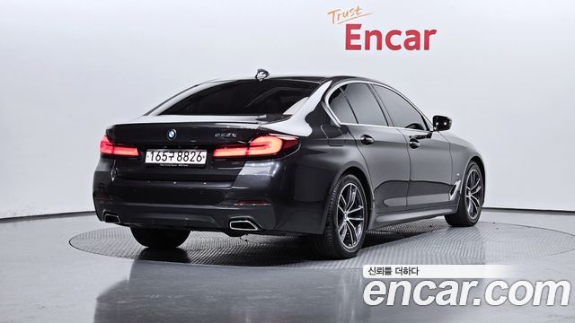 BMW 5 Series G30 523d M Sport - фото 1