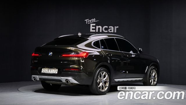 BMW X4 G02 xDrive20i xLine - фото 1