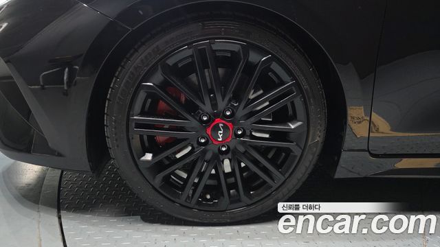 Kia K3 New 2-го поколения 1.6 Turbo GT 5Door Signature - фото 4