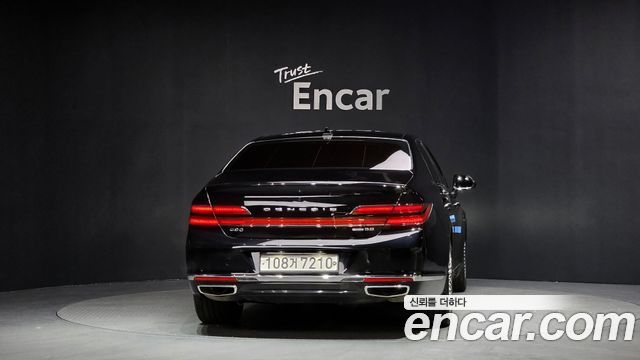 Genesis G90 3.8 AWD Premium Luxury - фото 3