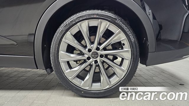 Toyota Crown Crossover 2.5 4WD Hybrid - фото 4