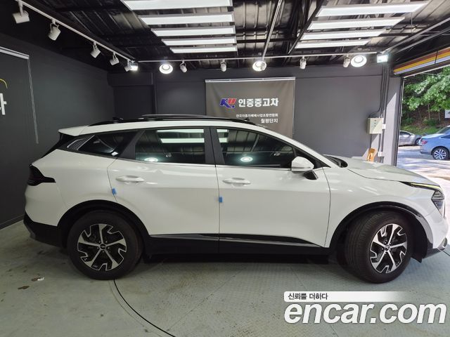 Kia Sportage 5-го поколения, гибрид Signature 2WD - фото 2