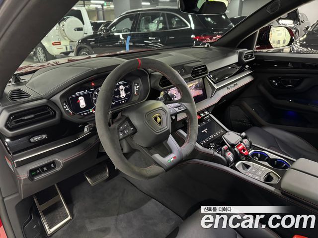 Lamborghini Urus 4.0 V8 SE - фото 3
