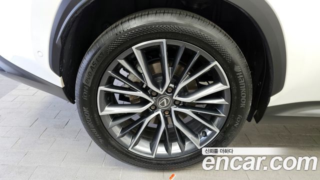 Lexus NX 350h 2-го поколения Luxury - фото 4