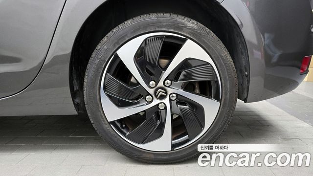 Citroen / DS C4 Spacetourer 2.0 BlueHDi Shine+ - фото 4