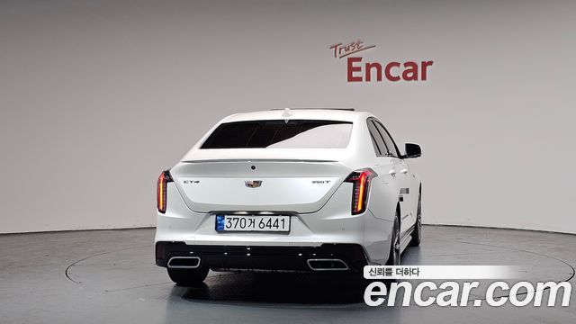 Cadillac CT4 2.0 Sport - фото 2