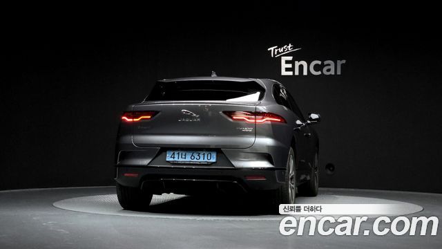 Jaguar I-PACE EV400 First Edition - фото 3