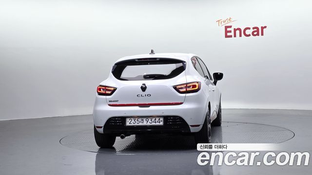 Renault Samsung Clio Intens Panoramic - фото 3