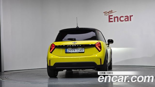 Mini Cooper S 4-го поколения Favoured - фото 3