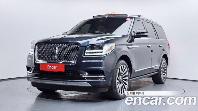 Lincoln Navigator 4-го поколения 3.5L - фото 0