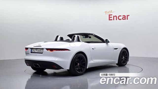 Jaguar F-TYPE P300 Convertible X152 - фото 1