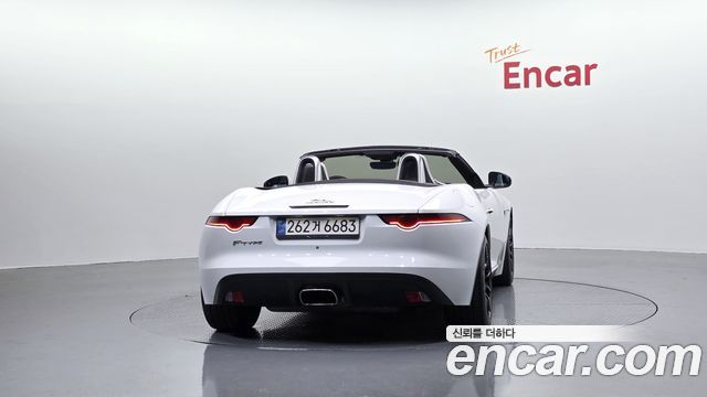 Jaguar F-TYPE P300 Convertible X152 - фото 3