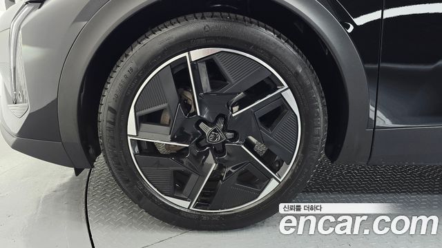 Peugeot 408 1.2 Pure Tech GT - фото 4