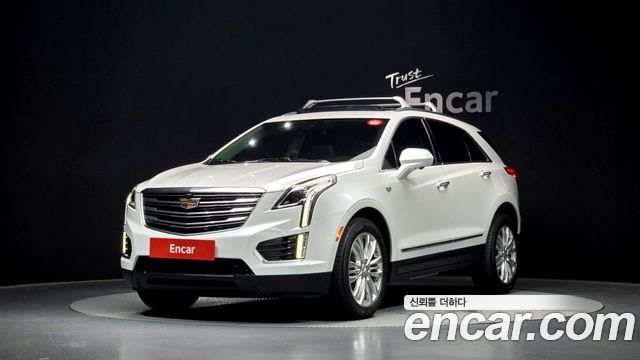 Cadillac XT5 3.6 Premium Plus AWD - фото 0