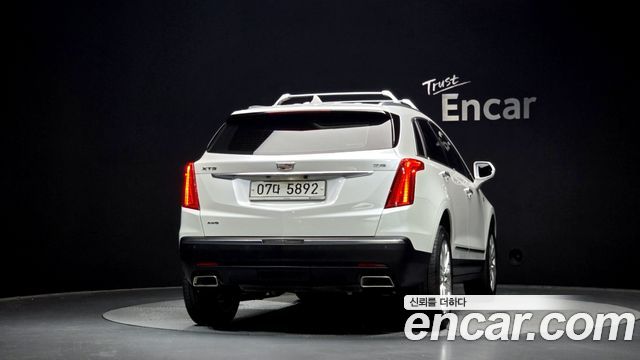 Cadillac XT5 3.6 Premium Plus AWD - фото 3
