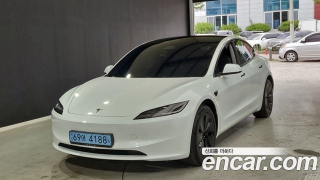 Tesla Model 3 Premium Long Range RWD - фото 1